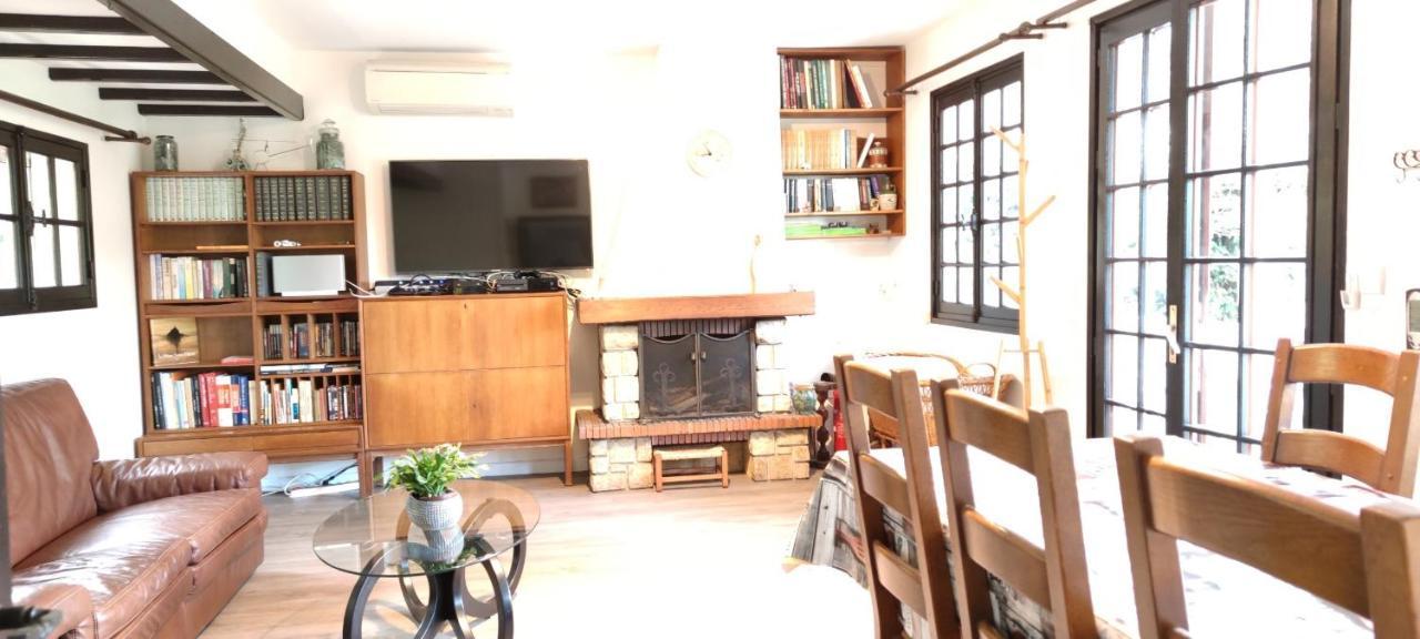 Chalet Les Falaises Saint-Léonard Εξωτερικό φωτογραφία